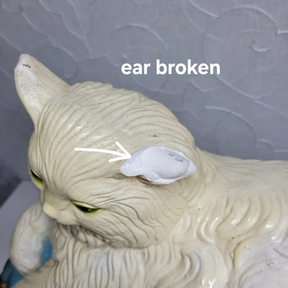 VTG Ceramic Persian Cat Bank White Kitty Blue Pillow Kitschy Chalkware READ